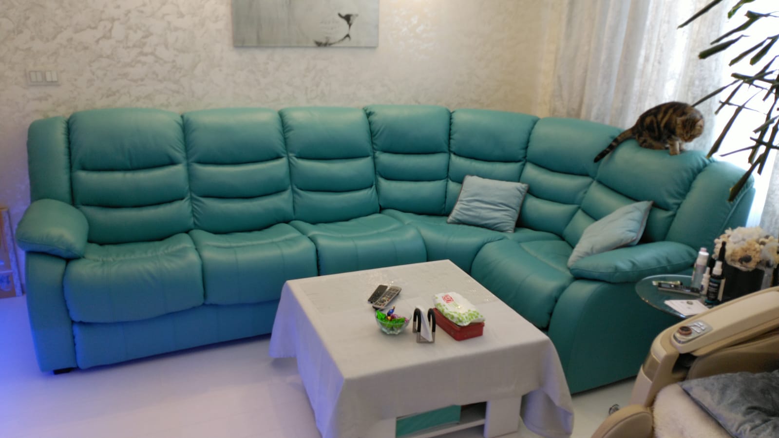 Перетяжка дивана на дому. Большие Вязёмы