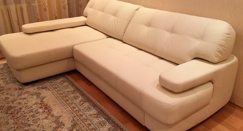 Обивка углового дивана.  Большие Вязёмы